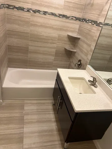 $2,595 | 186 Broadway, Unit 506, Bayonne, NJ 07002