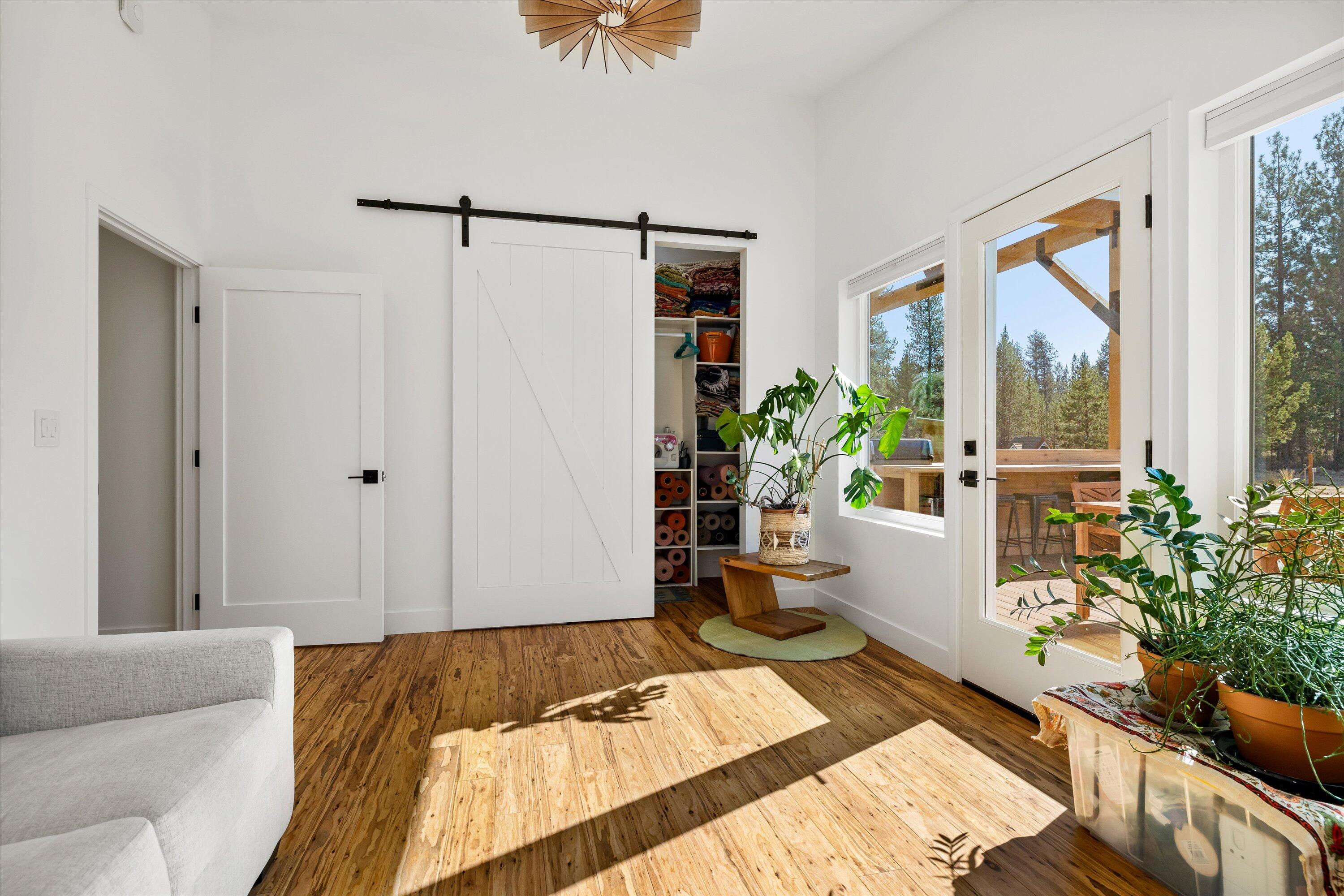 17395 Wells Road Bend, OR 97707 - Photo 33 of 52 46-20241014 JILL ROSELL-42