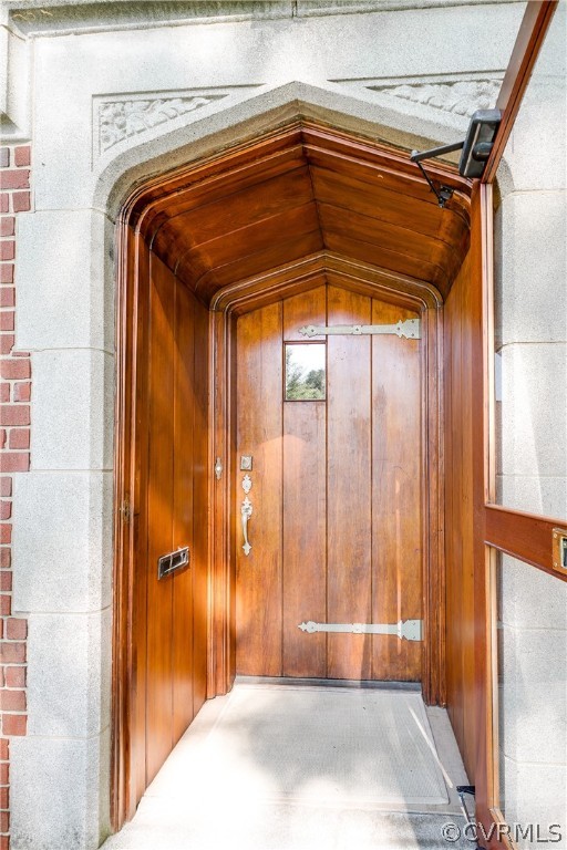 14 Roslyn Road Richmond, VA 23226 - Photo 4 of 49