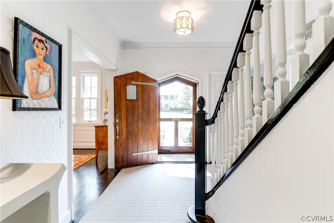 14 Roslyn Road Richmond, VA 23226 - Photo 6 of 49 a view of an entryway with wooden floor and stairs