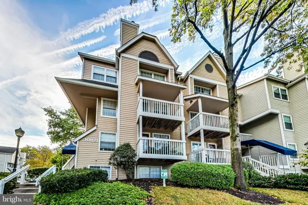 $2,800 | 10821 Hampton Mill Terrace, Unit 210, Rockville, MD 20852