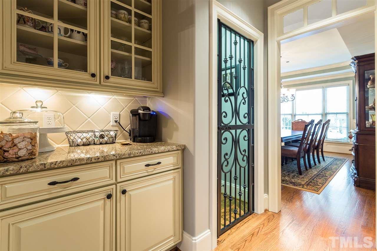 2621 Peachleaf Street Raleigh, NC 27614 - Photo 6 of 30