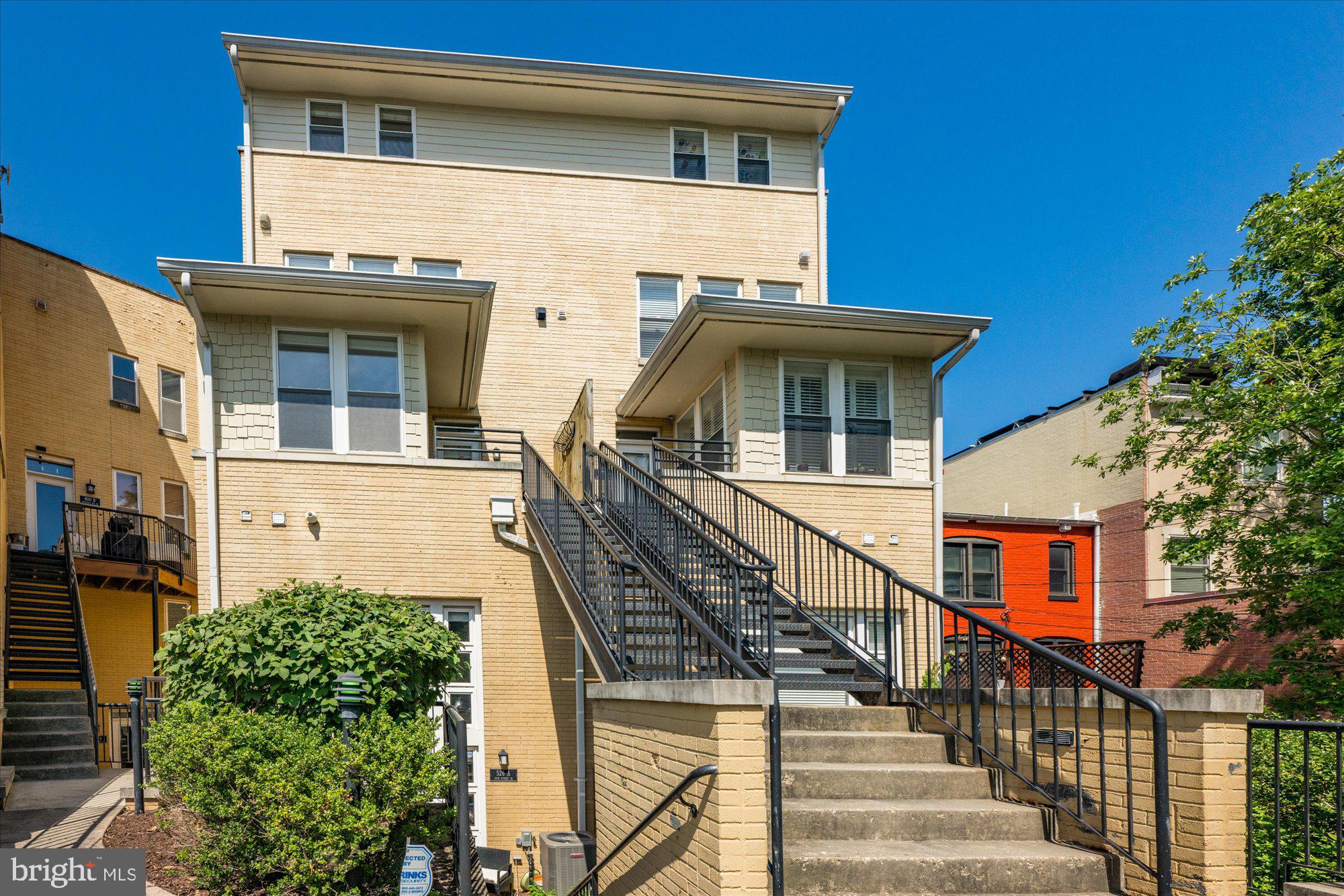526 15th Street Southeast, Unit B Washington, DC 20003 - Photo 15 of 17 Rear Access