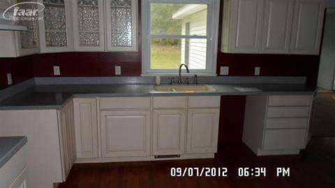 13337 Nichols Road Montrose, MI 48457 - Photo 4 of 9 20152938-3.JPG