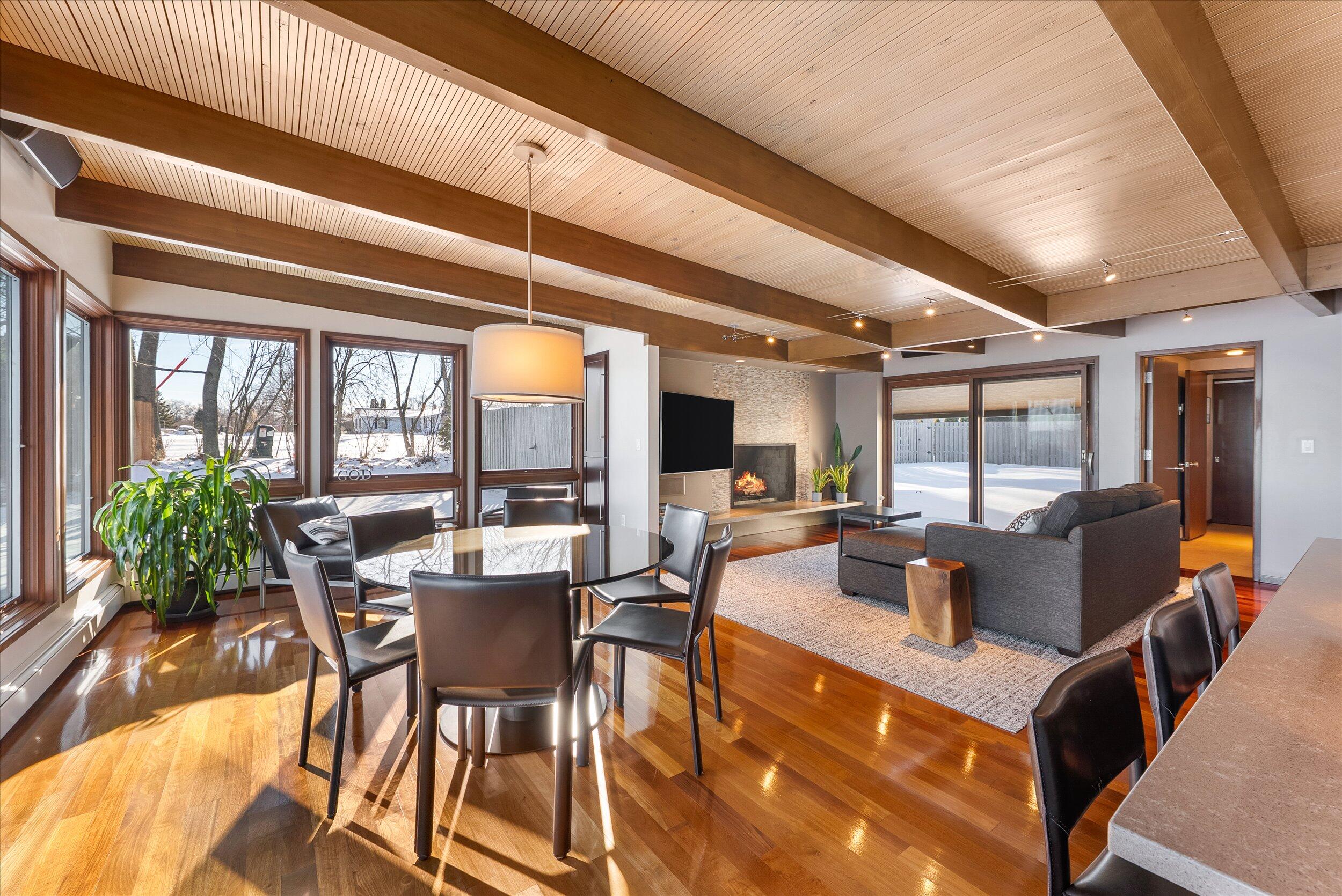 509 Columbus Avenue Sheboygan, WI 53083 - Photo 12 of 73 10-Dining Area