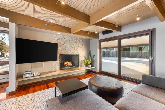 $1,597,900 | 509 Columbus Avenue, Sheboygan, WI 53083