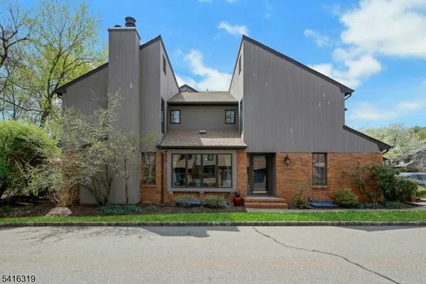 $850,000 | 21 Shelley Place, Morristown, NJ 07960