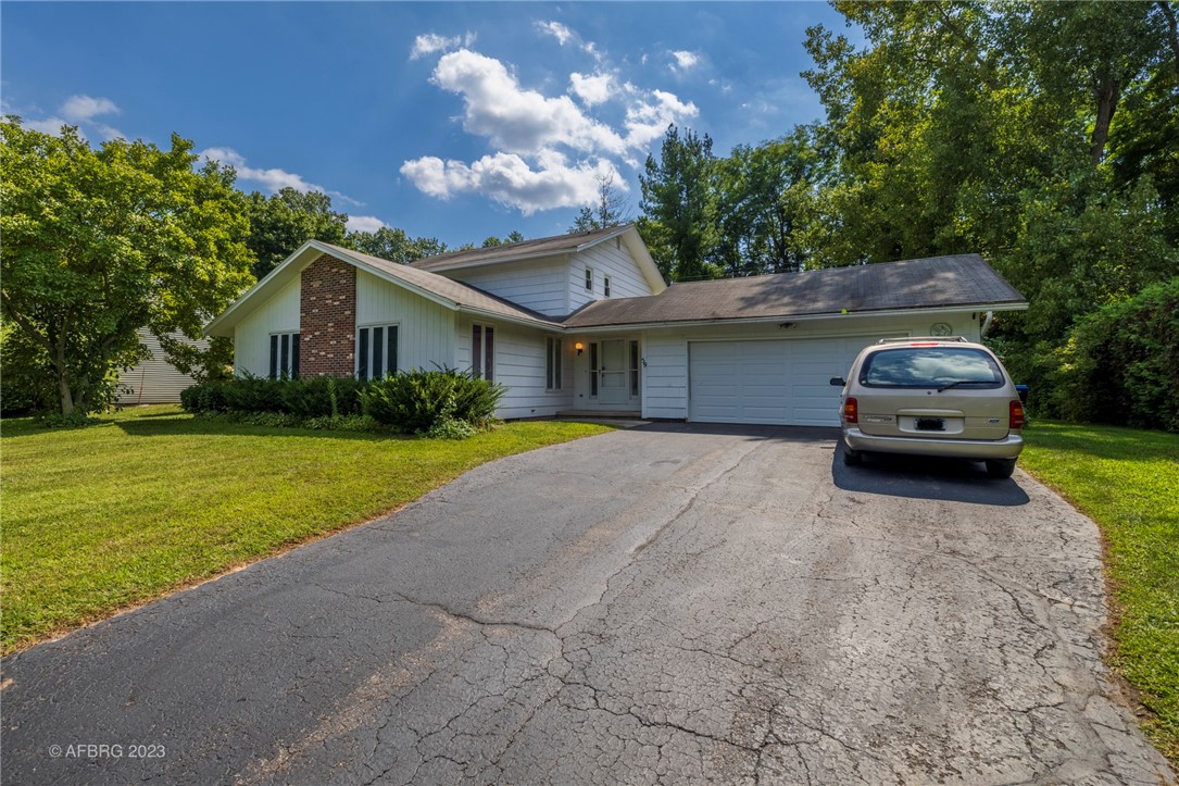 59 Kirklees Road Pittsford, NY 14534 - Photo 1 of 1