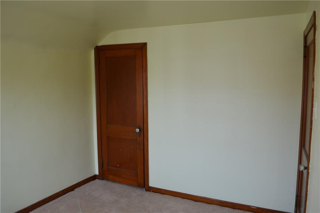 34 St John Street McKees Rocks, PA 15136 - Photo 15 of 23