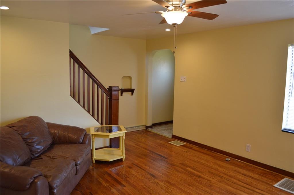 34 St John Street McKees Rocks, PA 15136 - Photo 6 of 23