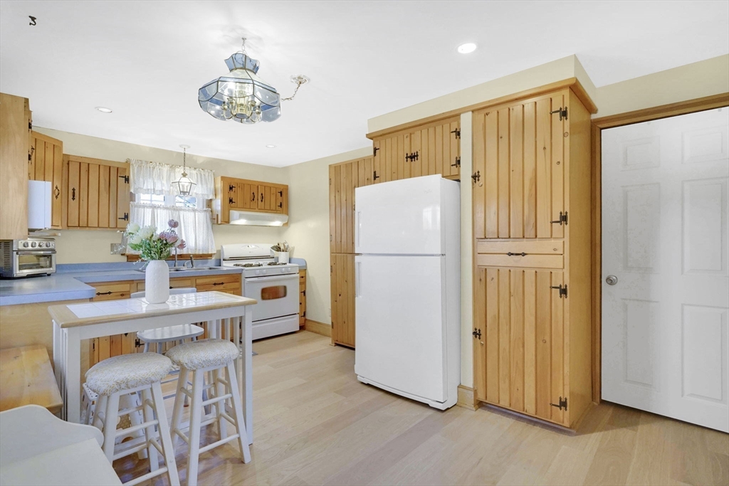 101 Ray Street Ludlow, MA 01056 - Photo 11 of 32