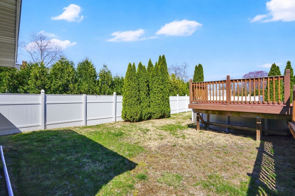 101 Ray Street Ludlow, MA 01056 - Photo 5 of 32