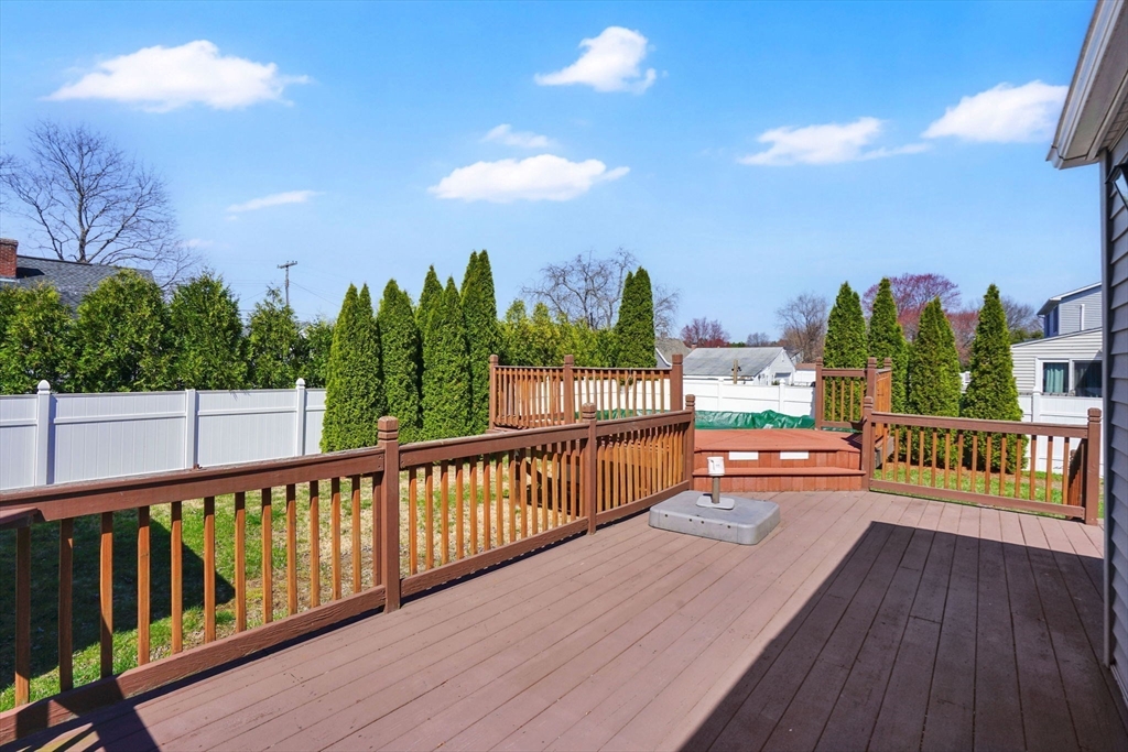 101 Ray Street Ludlow, MA 01056 - Photo 6 of 32