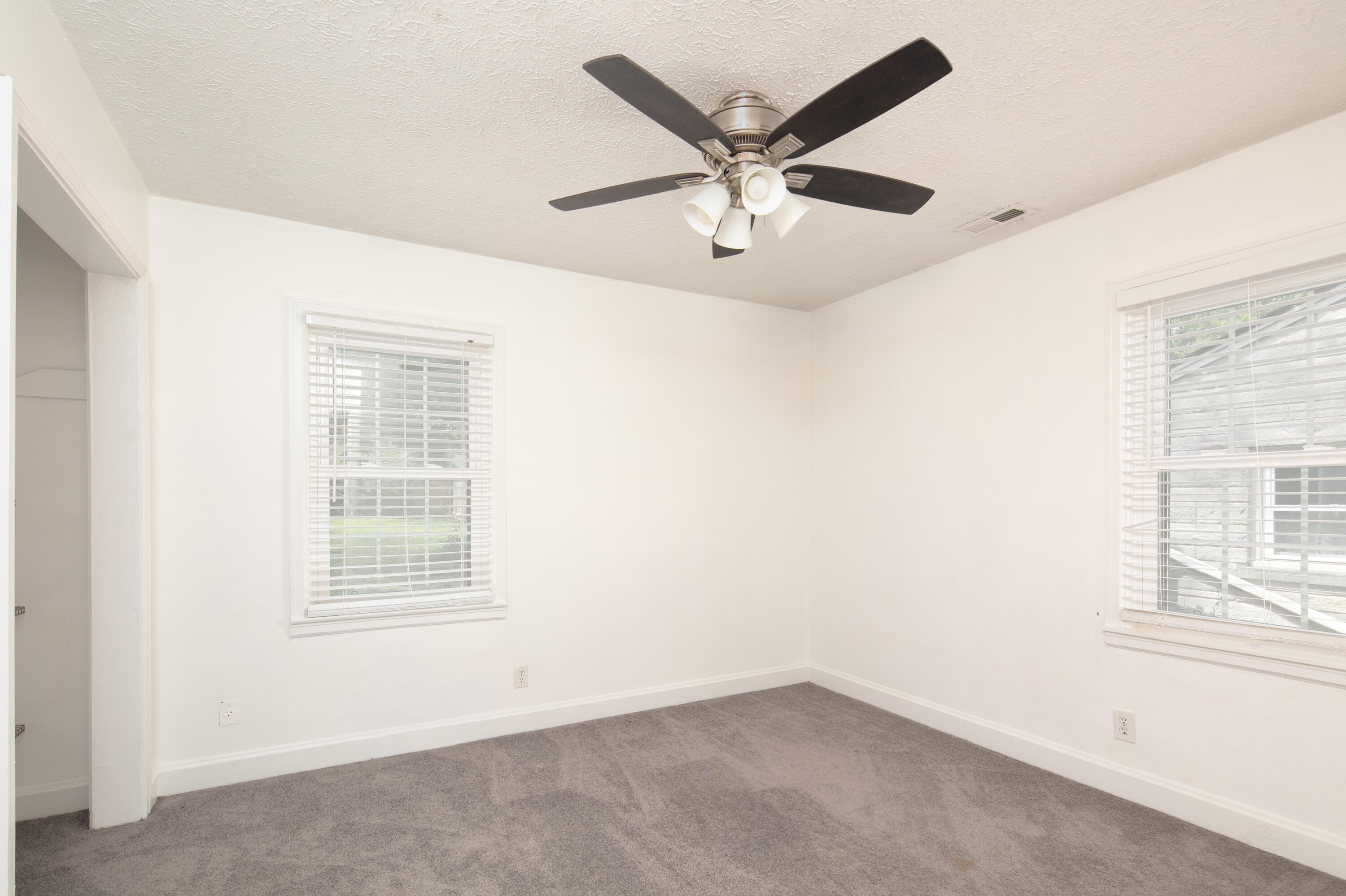 682 Springhurst Drive Lexington, KY 40503 - Photo 12 of 17 682 Springhurst
