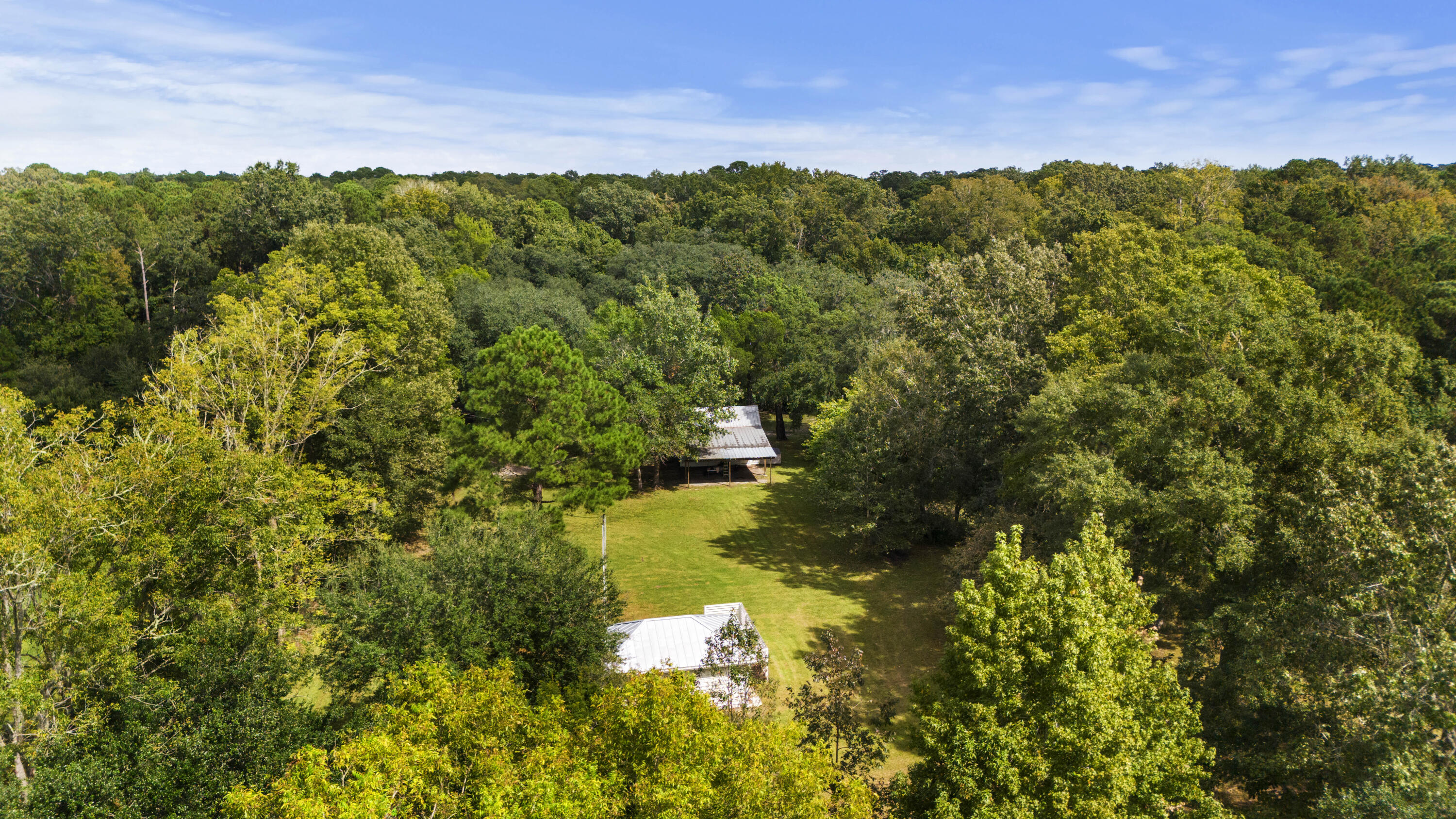 1095 Hughes Road Johns Island, SC 29455 - Photo 37 of 40 DJI_20251008133933_0685_D