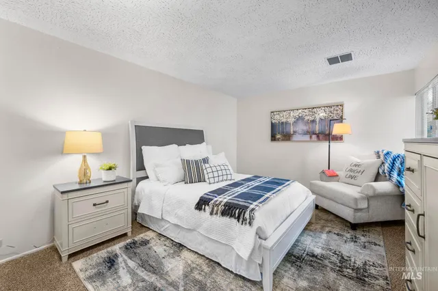 $300,000 | 3701 West Crescent Rim Drive, Unit 103, Boise, ID 83706