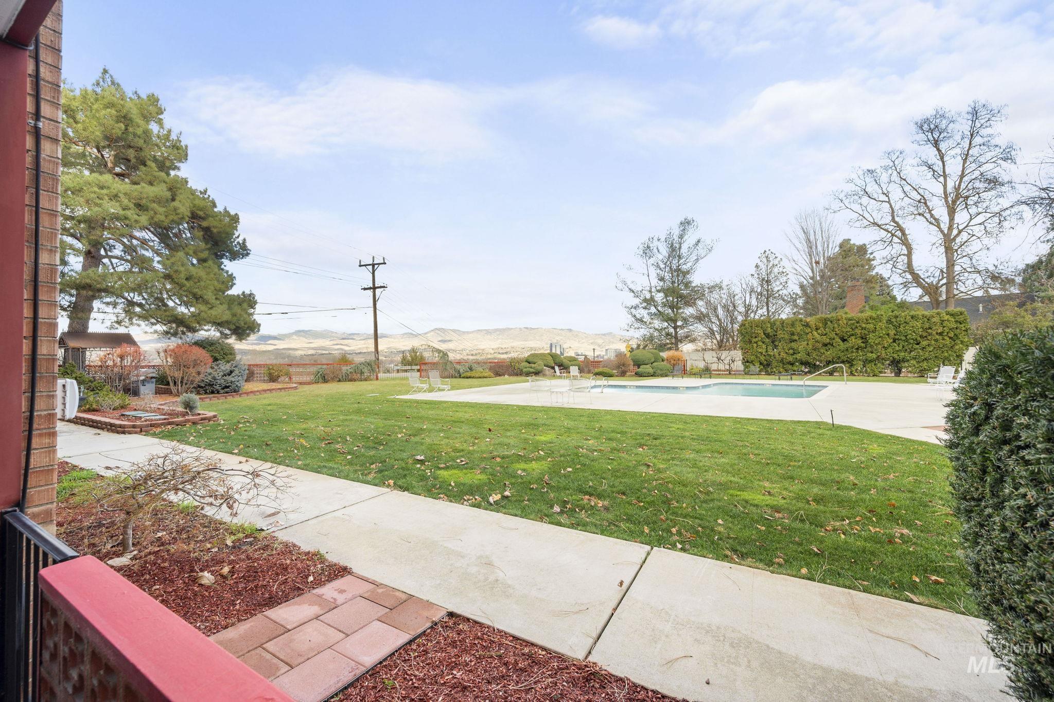 3701 West Crescent Rim Drive, Unit 103 Boise, ID 83706 - Photo 18 of 32