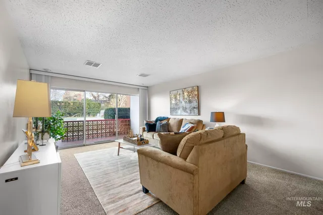 $300,000 | 3701 West Crescent Rim Drive, Unit 103, Boise, ID 83706