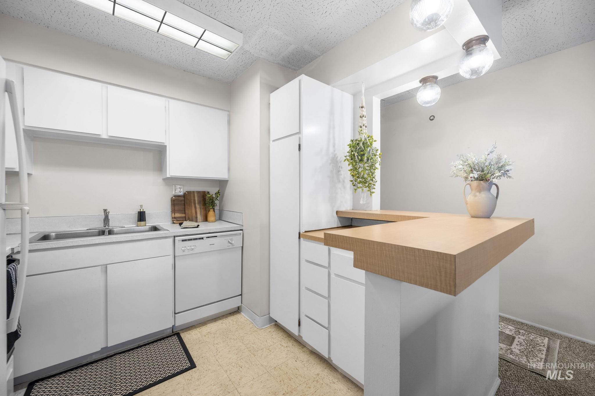 3701 West Crescent Rim Drive, Unit 103 Boise, ID 83706 - Photo 9 of 32