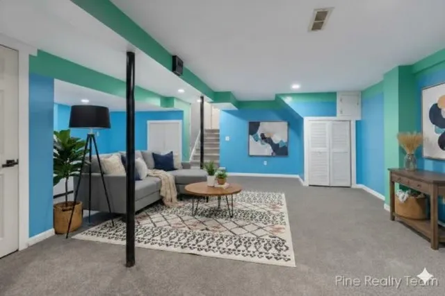 $224,900 | 2200 Rossiter Place, Lansing, MI 48911