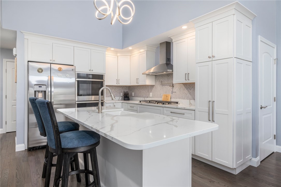 57 Bella Vista Circle Glocester, RI 02814 - Photo 13 of 37