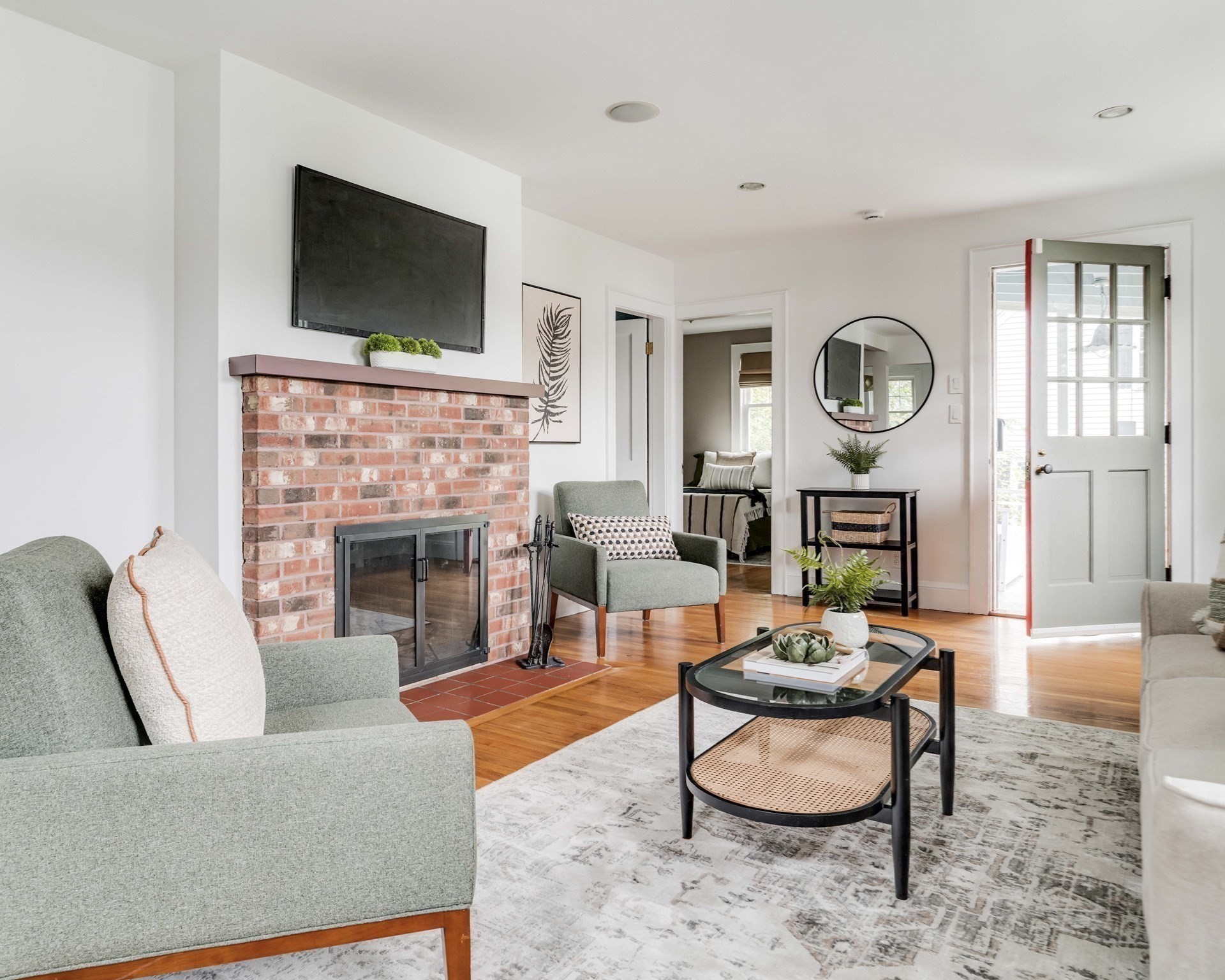 47 Northbourne Road Boston, MA 02130 - Photo 8 of 42 Gallery Image 8