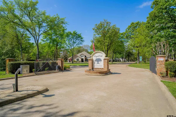 $899,000 | 555 Pr 5945 Yantis Tx 75497, Yantis, TX 75497