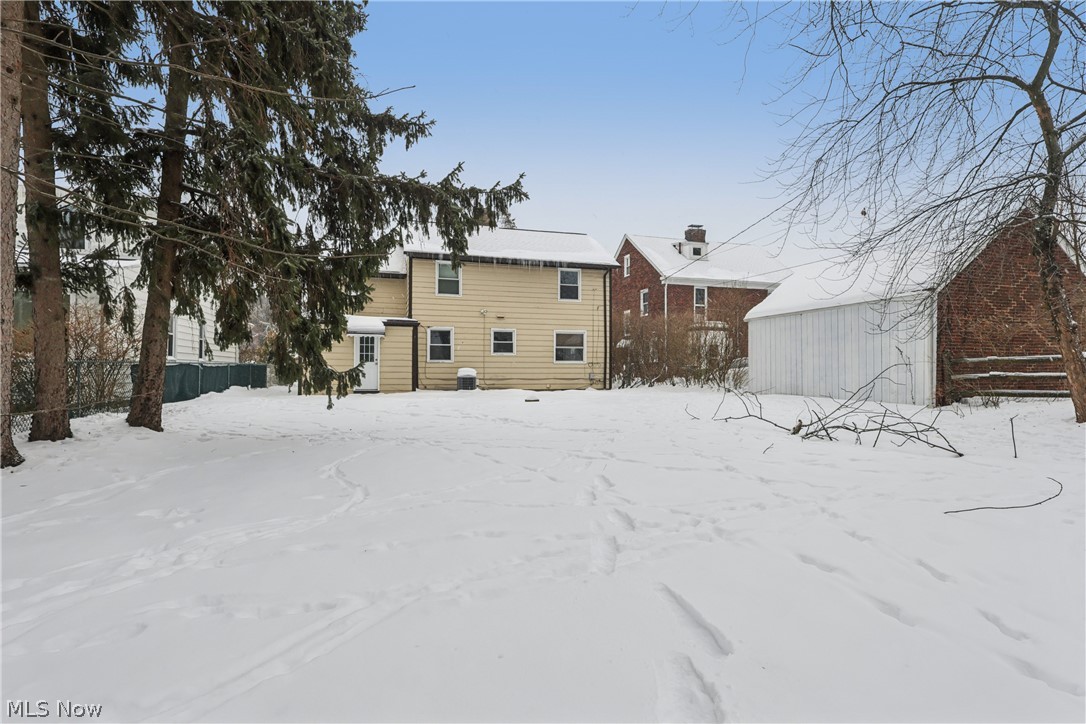 4480 Birchwold Road Cleveland, OH 44121 - Photo 28 of 30