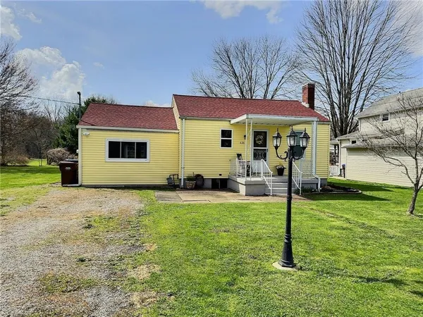 $175,000 | 426 Houston Avenue, Harrisville, PA 16038