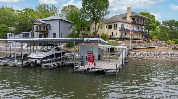 $1,500,000 | 6 County Road W-12T, Rocky Mount, MO 65072