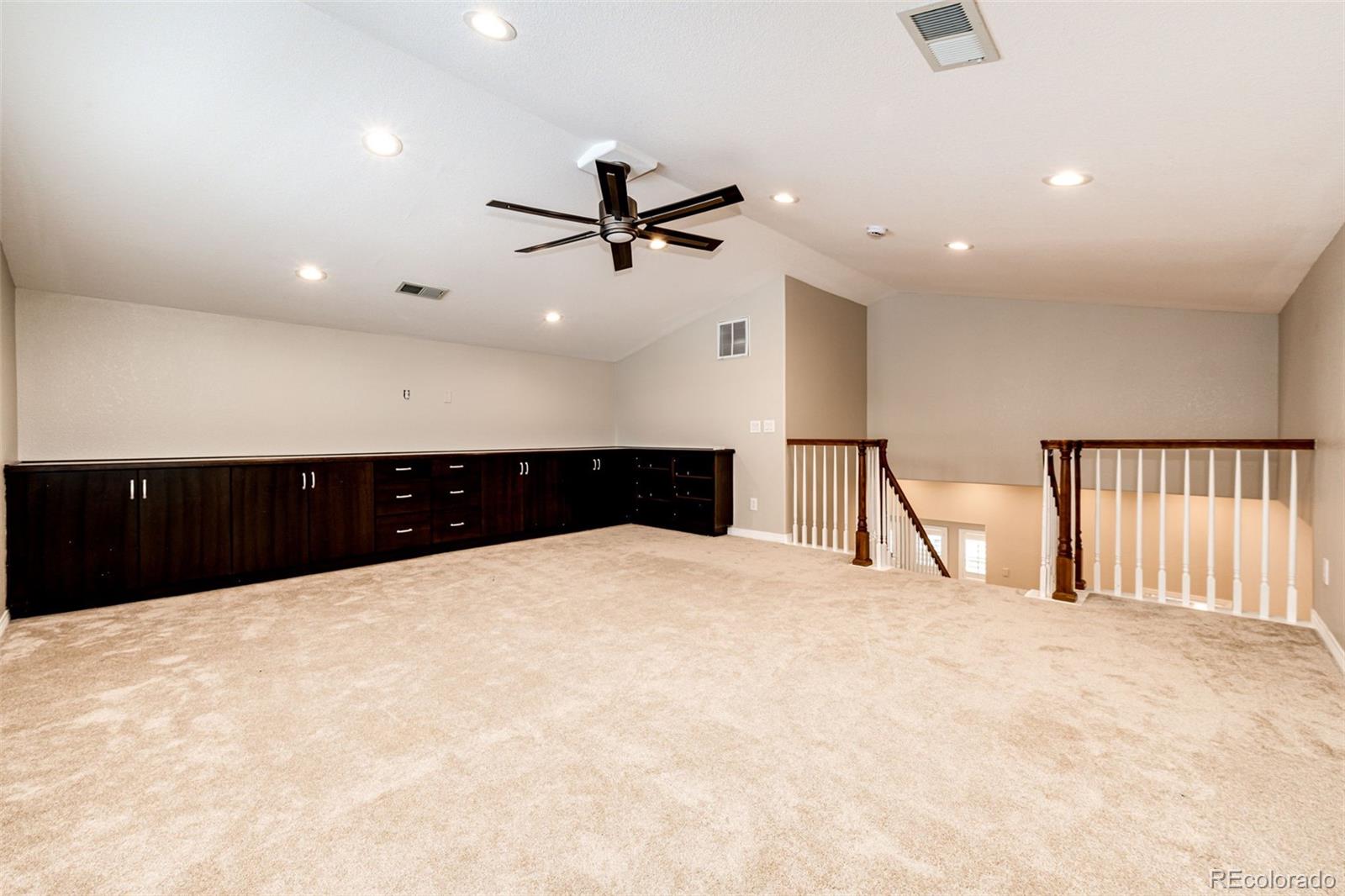 10914 Valleybrook Circle Highlands Ranch, CO 80130 - Photo 28 of 44