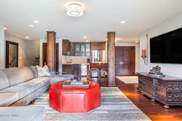 $4,825,000 | 490 Winslow Road, Edwards, CO 81632