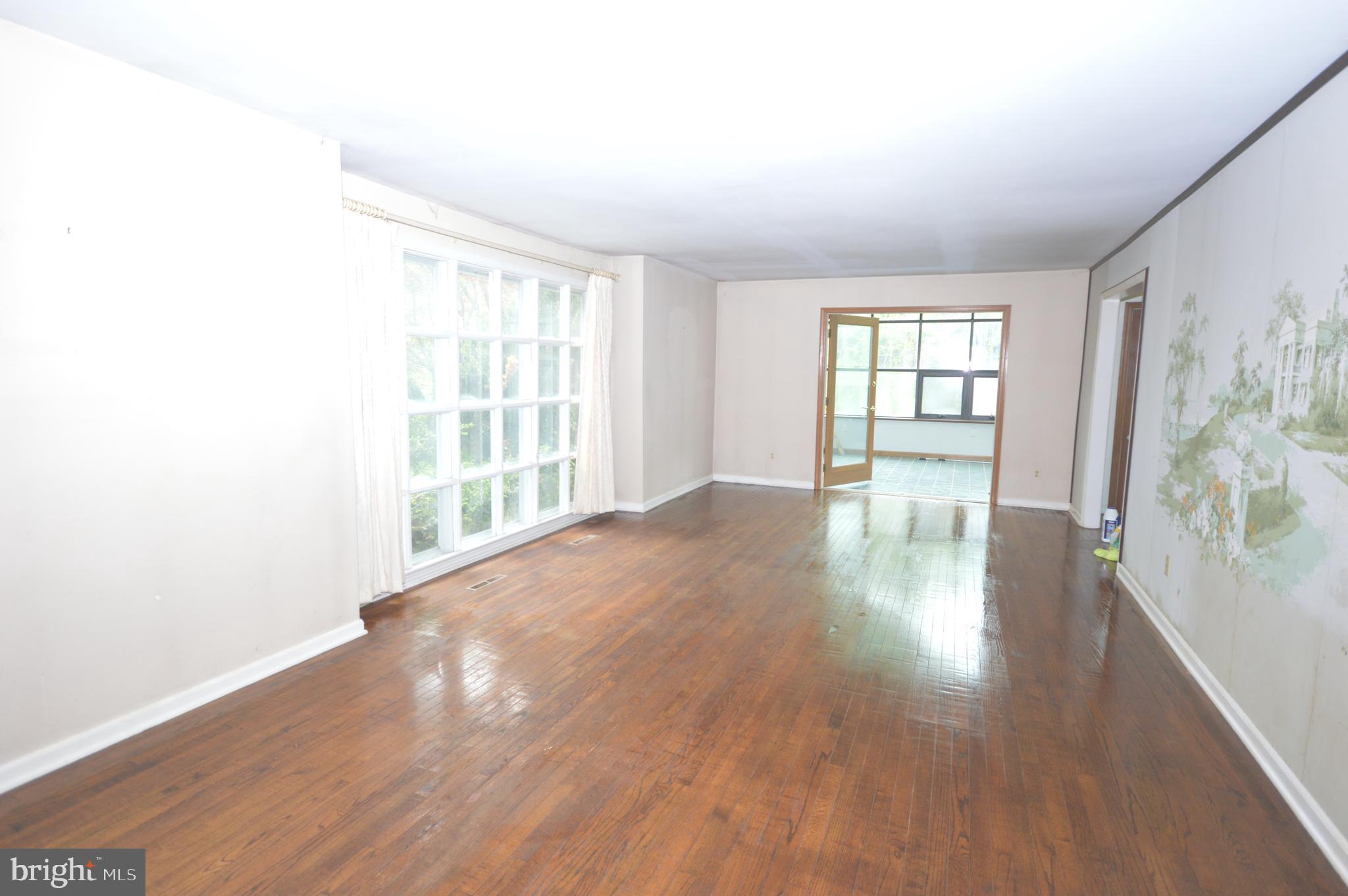 749 Street Road Cochranville, PA 19330 - Photo 15 of 35 Front living room