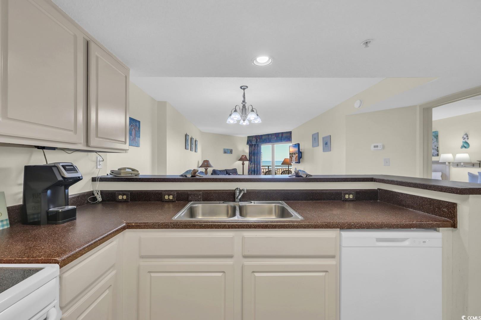 201 74th Avenue North, Unit 703 Myrtle Beach, SC 29572 - Photo 16 of 40