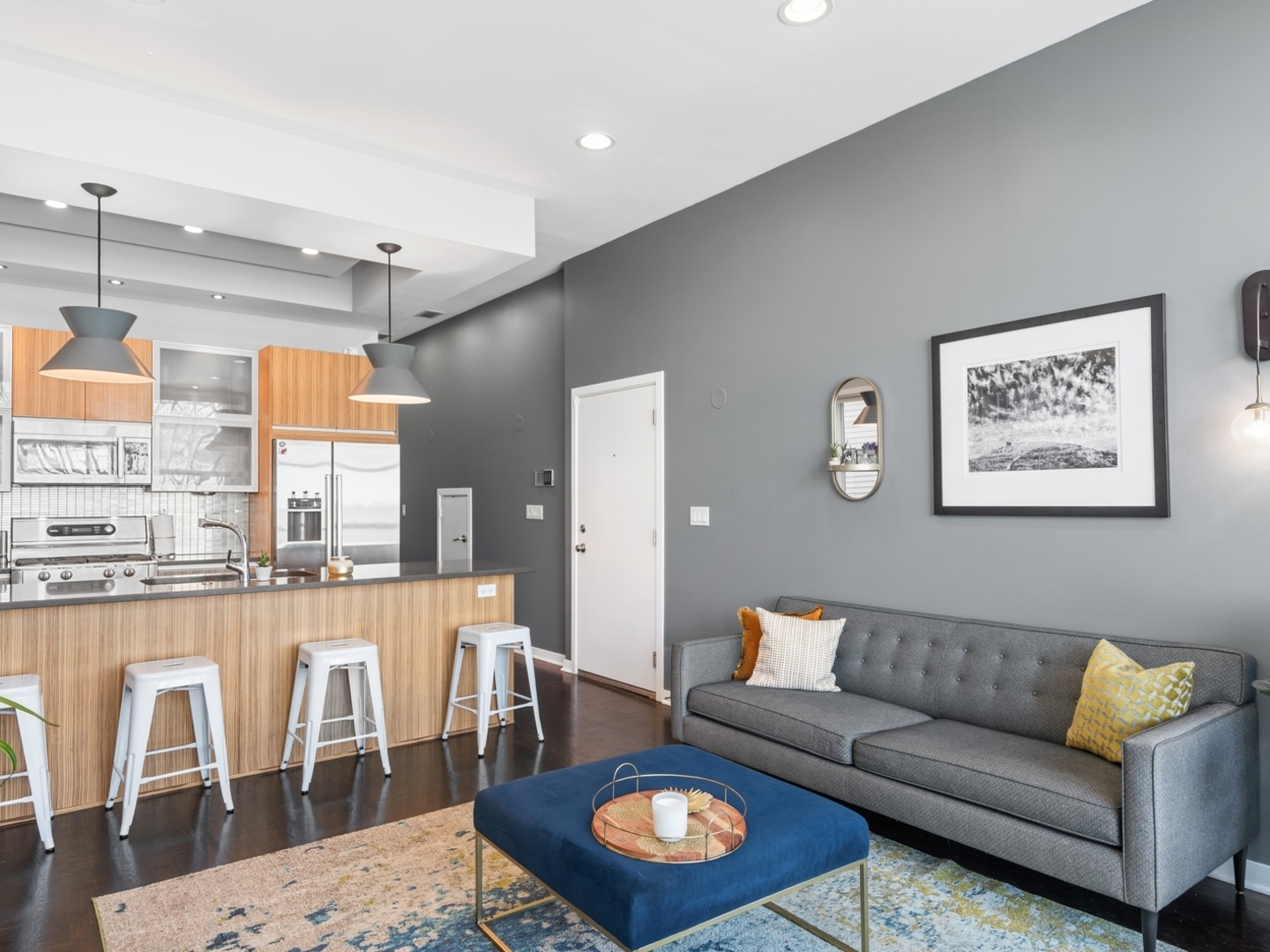 903 North Honore Street, Unit 2 Chicago, IL 60622 - Photo 7 of 19
