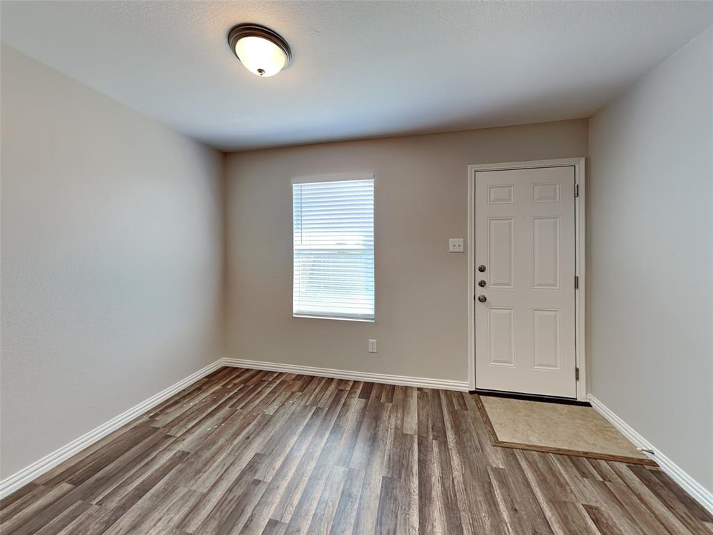 12613 Carpenter Lane Rhome, TX 76078 - Photo 2 of 14