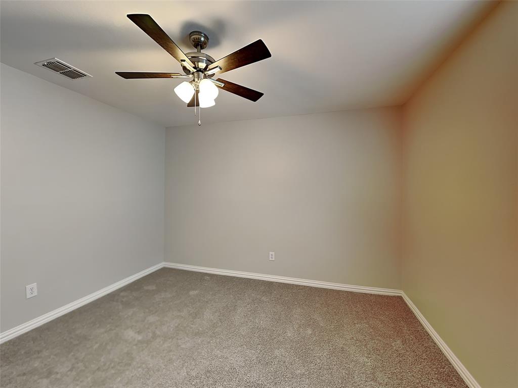 12613 Carpenter Lane Rhome, TX 76078 - Photo 10 of 14