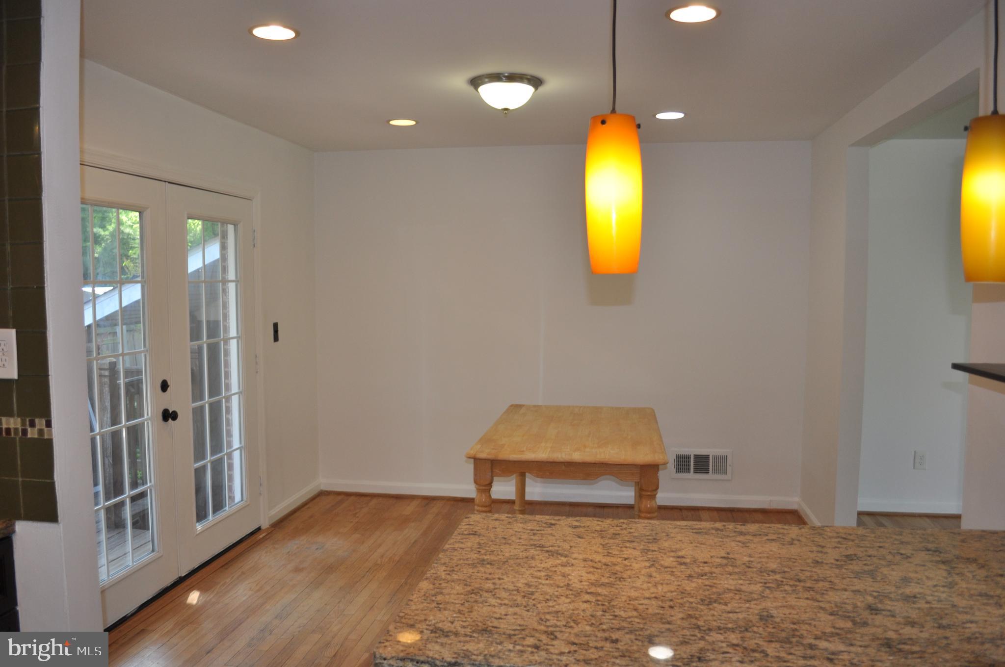6000 Greentree Road Bethesda, MD 20817 - Photo 9 of 18 Dining room