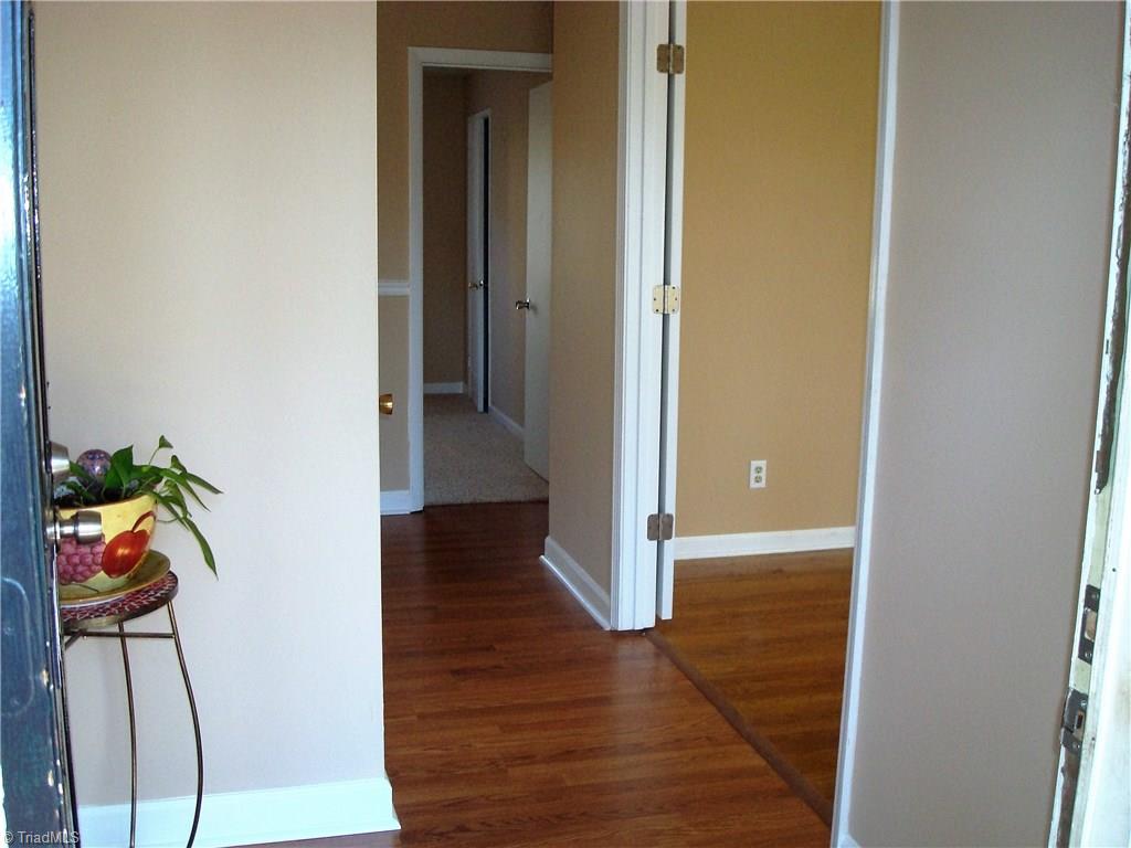 761 Bundaberg Lane Rural Hall, NC 27045 - Photo 2 of 19 Gallery Image 2