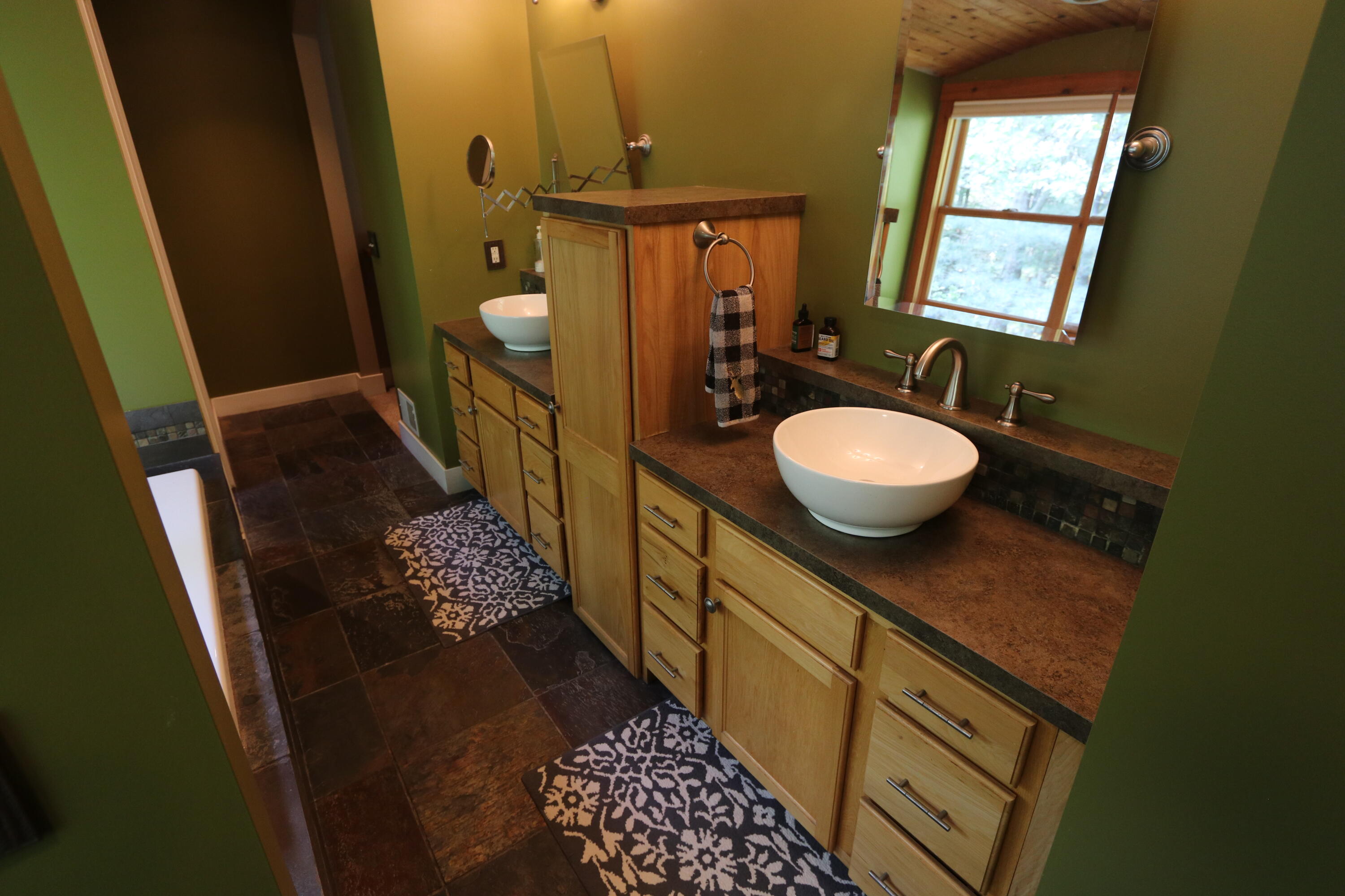 1913 Bella Pines Road Lowell, MI 49331 - Photo 46 of 113 IMG_3982
