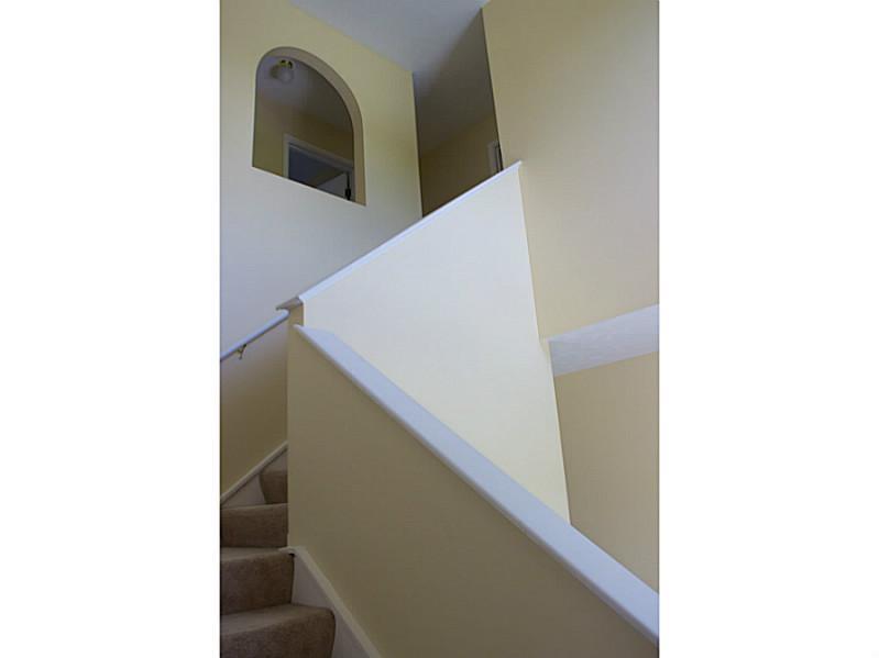 51 Peters Road Greensburg, PA 15601 - Photo 10 of 25 Entry/Foyer.