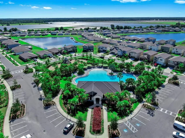 $425,000 | 3293 Silver Date Drive, Wimauma, FL 33598