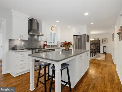 $1,050,000 | 1868 Lynnfield Drive, Annapolis, MD 21401