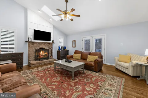 $1,050,000 | 1868 Lynnfield Drive, Annapolis, MD 21401