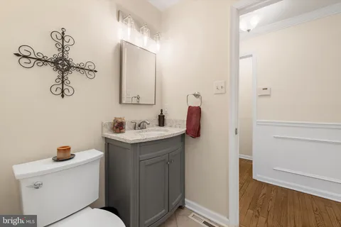 $1,050,000 | 1868 Lynnfield Drive, Annapolis, MD 21401