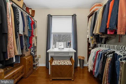 $1,050,000 | 1868 Lynnfield Drive, Annapolis, MD 21401