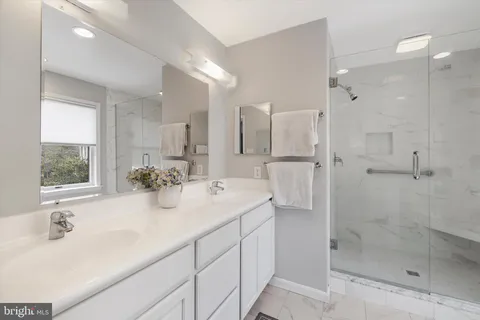 $1,050,000 | 1868 Lynnfield Drive, Annapolis, MD 21401