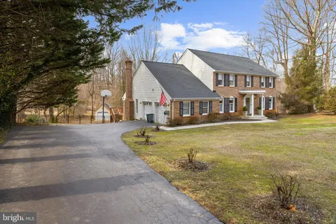$1,050,000 | 1868 Lynnfield Drive, Annapolis, MD 21401