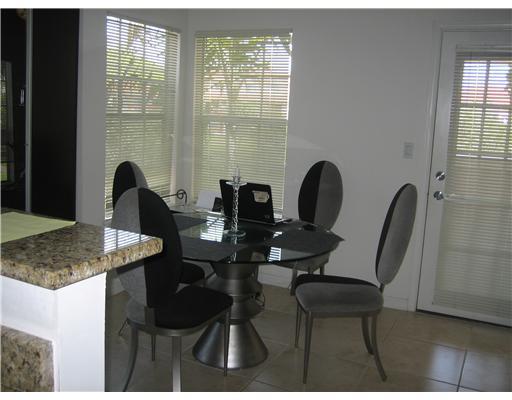 1165 Crystal Way, Unit J Delray Beach, FL 33444 - Photo 4 of 14 Additional Photo