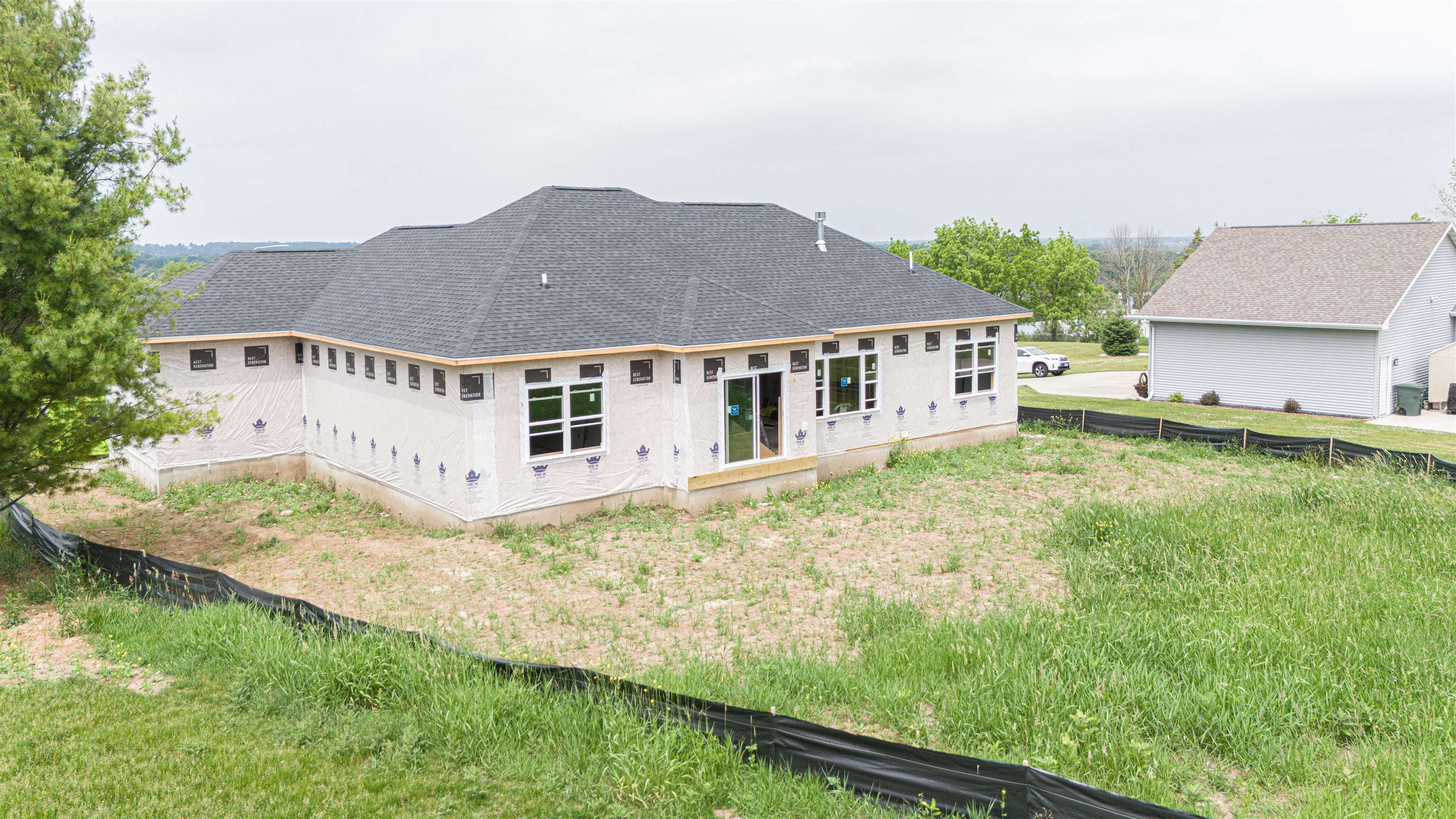 333 Drumlin Loop Ripon, WI 54971 - Photo 5 of 13